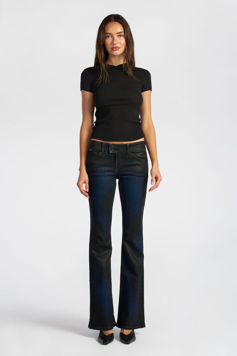 Seoul V-Neck Tee